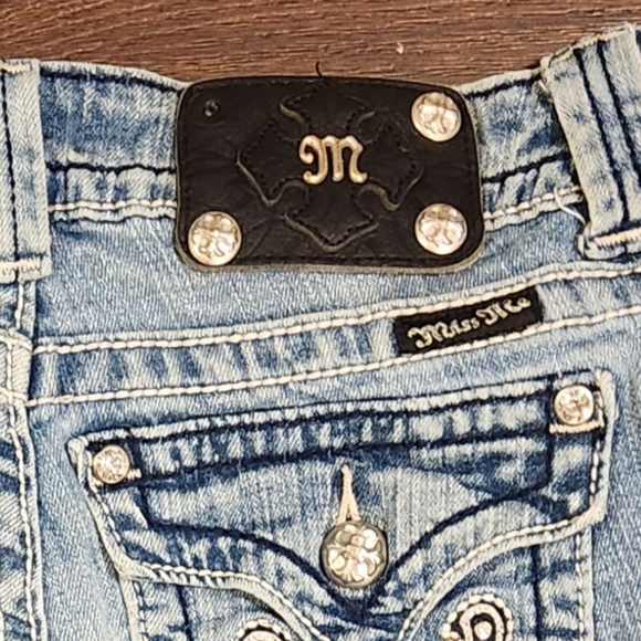 Miss Me Jeans - Picture 14 of 14